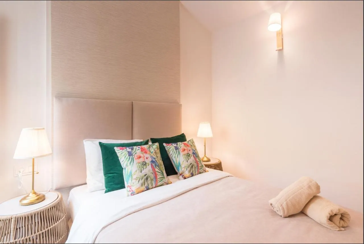 Merced10 Duplex 3I Μάλαγα